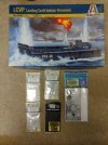 1-35 Italeri LCVP w extras.jpg