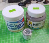 model makin gear 9apr25.jpg