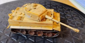 Click image for larger version  Name:	Tiger airfix 1_72 final pics_ (1).jpg Views:	0 Size:	282.5 KB ID:	1263255