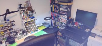 model making desk larger 25nov24 (6).jpg