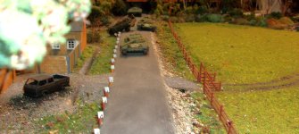 Click image for larger version  Name:	R tank1.jpg Views:	0 Size:	249.6 KB ID:	1259509