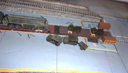 unloading crew n drivers.jpg