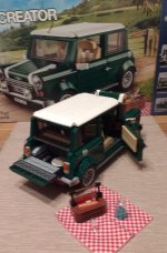 Lego Mini Build Nov 201515.jpg