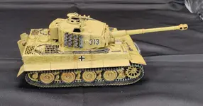 Tiger 1_35 final pics Italeri apr26 (8).webp