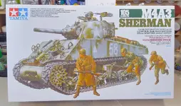 Sherman 1_35 tank 105mm(Large).webp