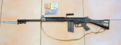 airfix fn rifle.webp